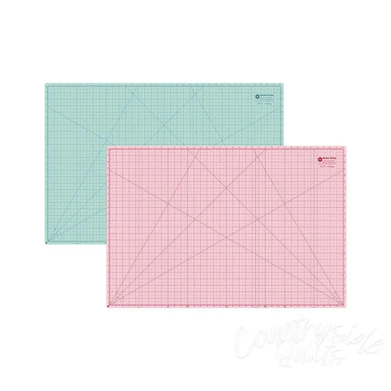 Lori Holt Cute Cuts™ Cutting Mat 24’’ x 36’’ 732075