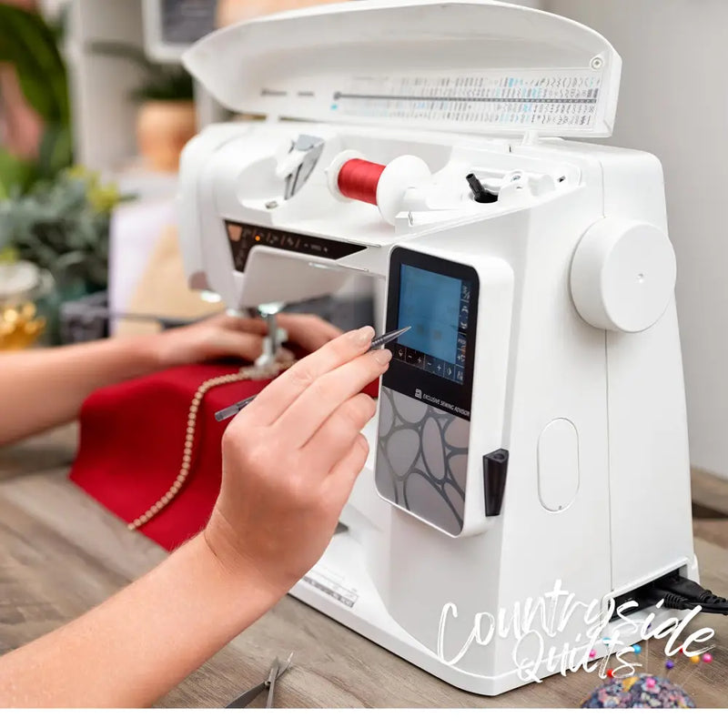 HUSQVARNA® VIKING® OPAL™ 690Q Sewing Machine 957416112