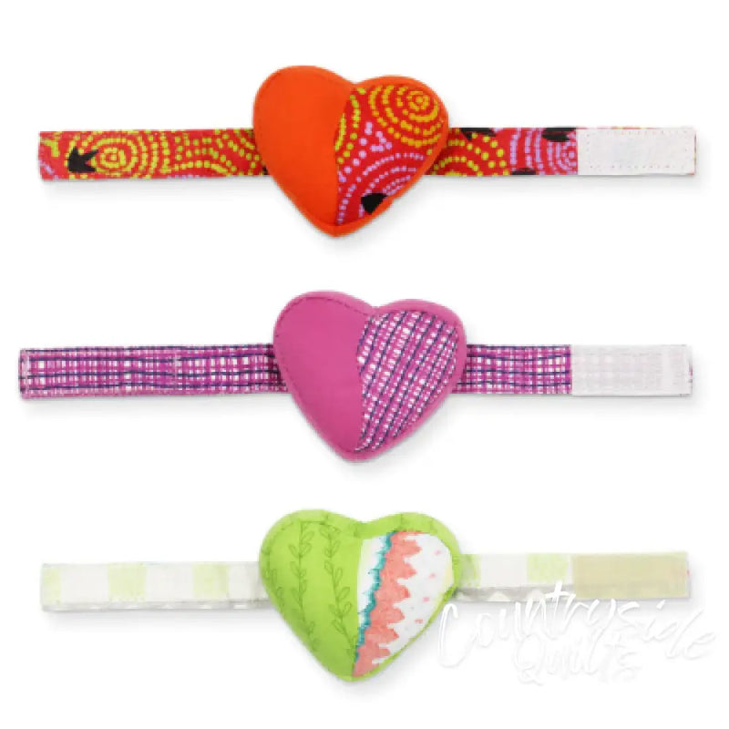 Dritz Quilting Heart Wrist Pin Cushion with Adjustable