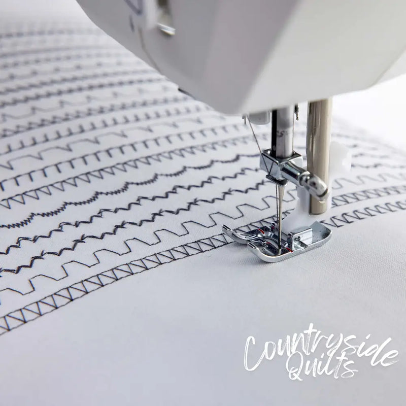 HUSQVARNA® VIKING® ONYX™ 15 Sewing Machine 957410112